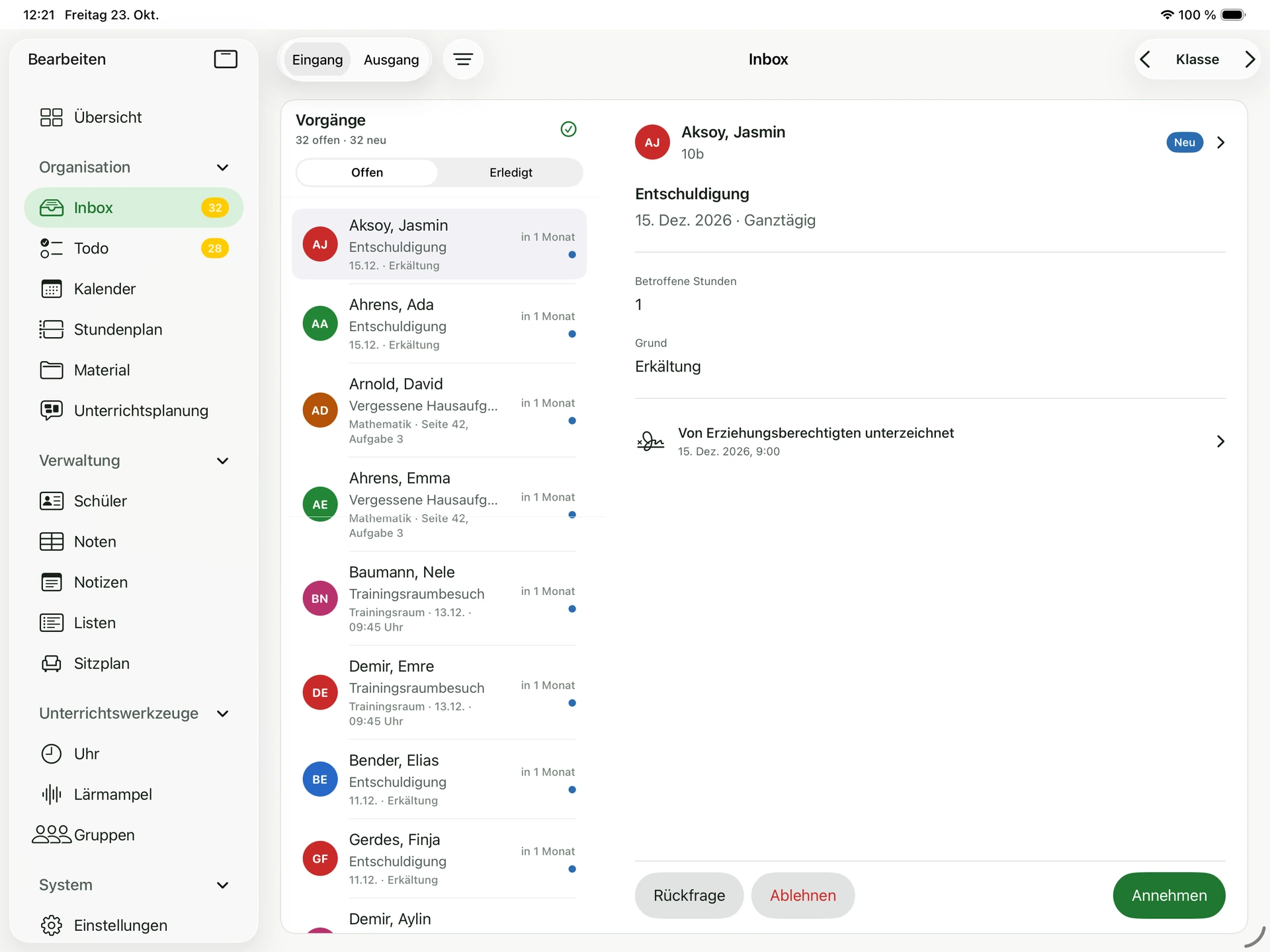 Inbox von kunomi.pult mit eingegangenen Schülervorgängen und geöffnetem Fachdetail